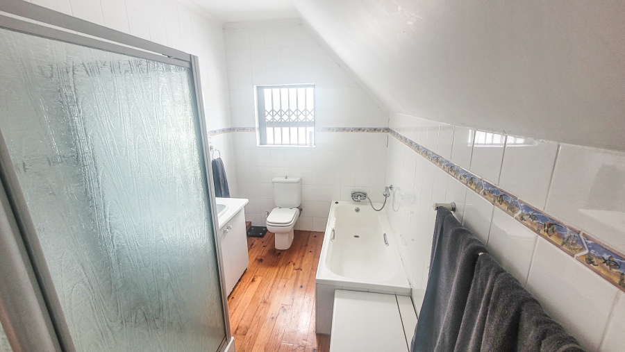 6 Bedroom Property for Sale in St Francis Bay Village Eastern Cape